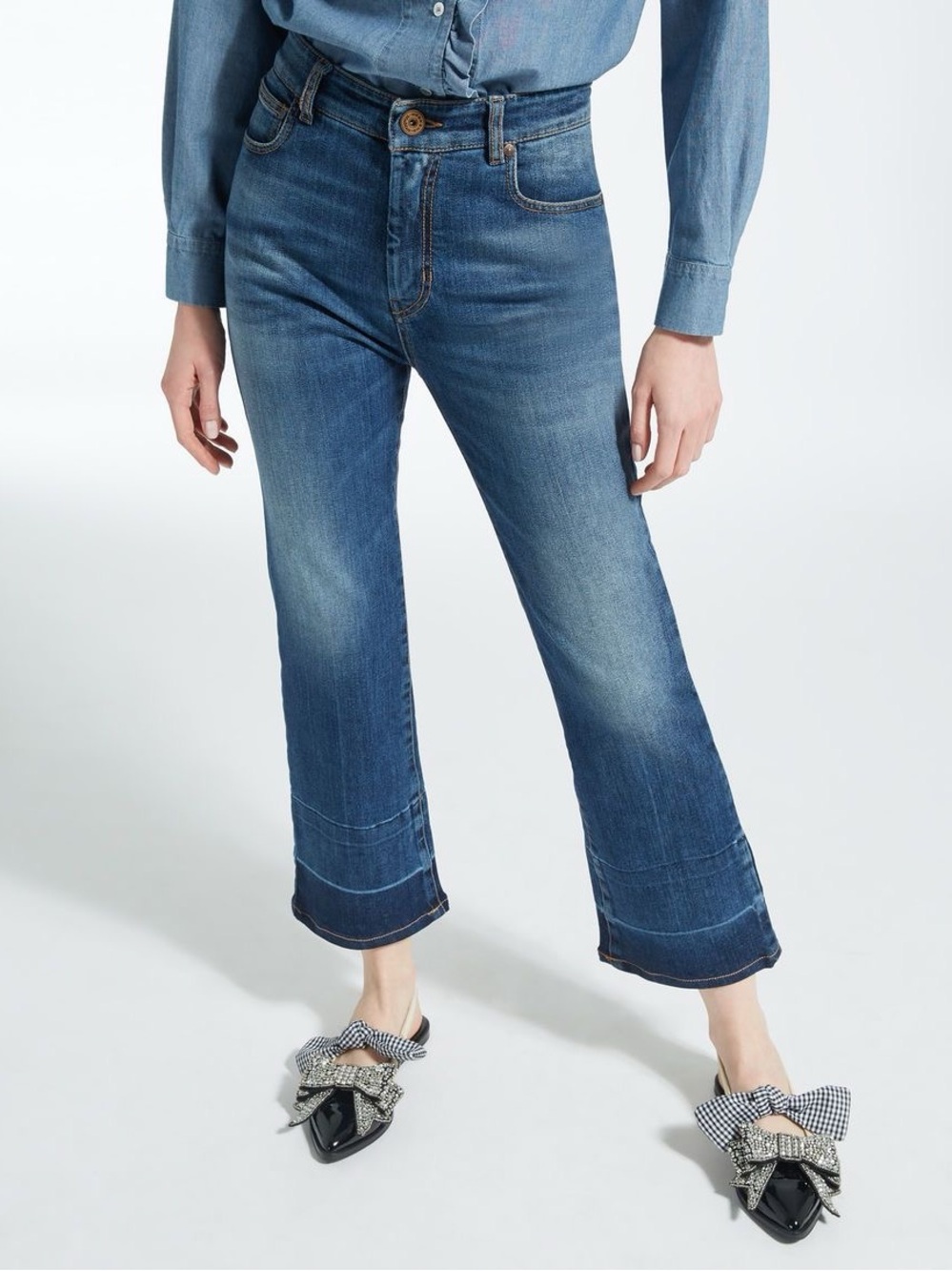 Weekend Max Mara | High Rise Cropped Flare Jeans Contrast Hem Estimated Size 6
